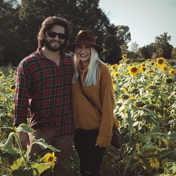 Meet your Posher, Hannah - Picture 8 of 8